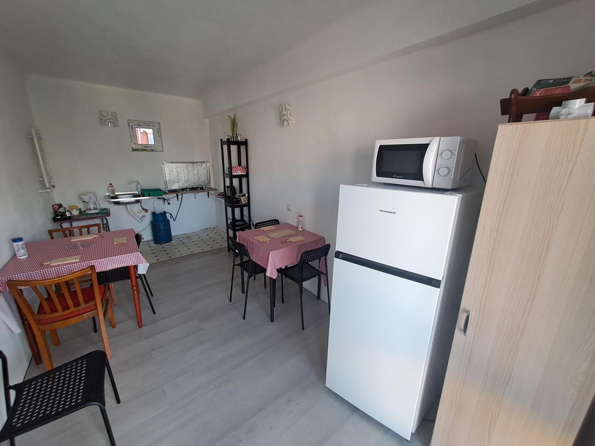Casa Marvik Lägenhet Oradea Exteriör bild